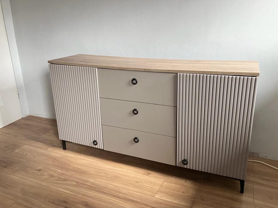 Komoda ryflowana 150cm, beżowa