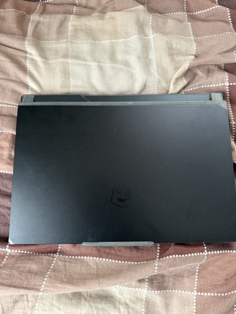 Nowy laptop gamingowy msi cyborg 15