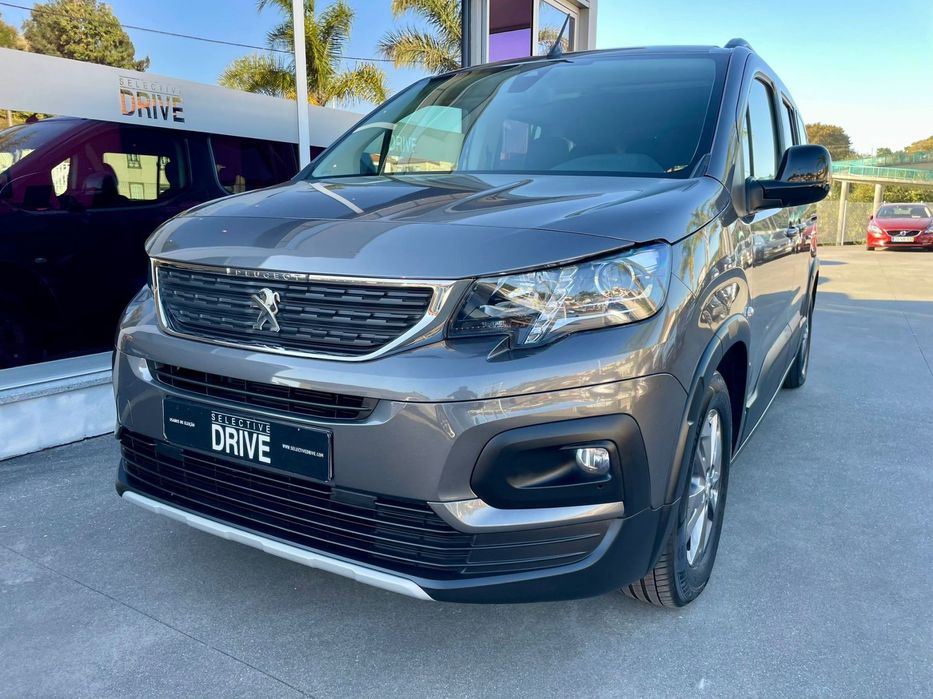 Peugeot e-Rifter 50 kWh Long Allure Pack