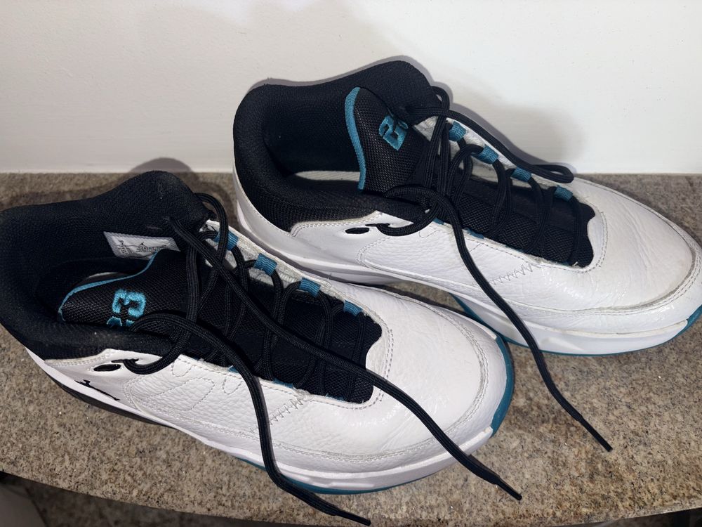 Sapatilhas Jordan Air 23
