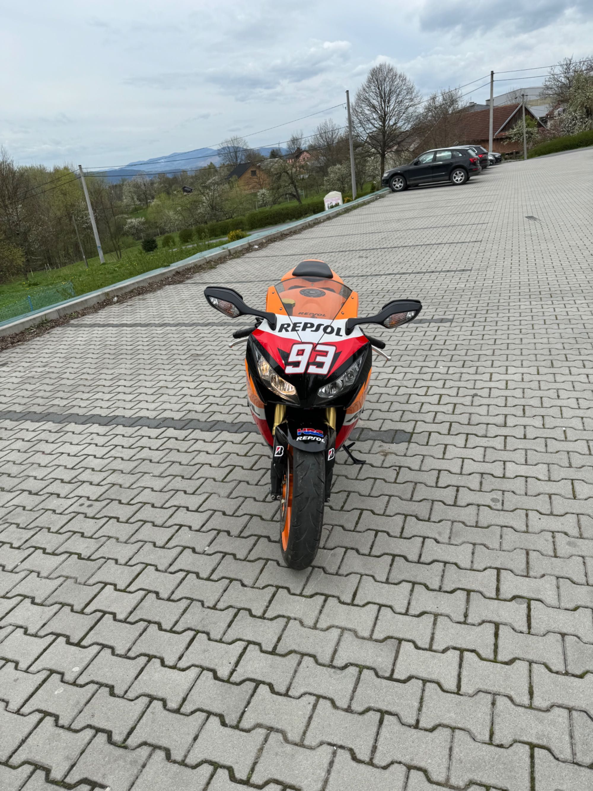 Honda CBR 1000 rr repsol