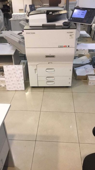 Машина для цифрового кольорового друку Ricoh Pro C5200S