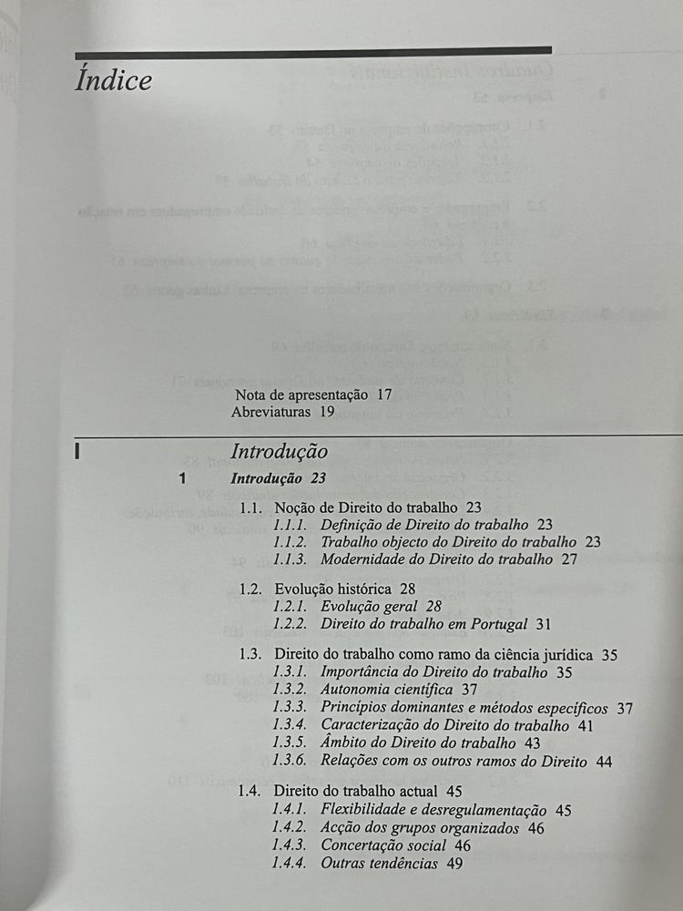Iniciação ao Direito do Trabalho: de Bernardo da Gama Lobo Xavier