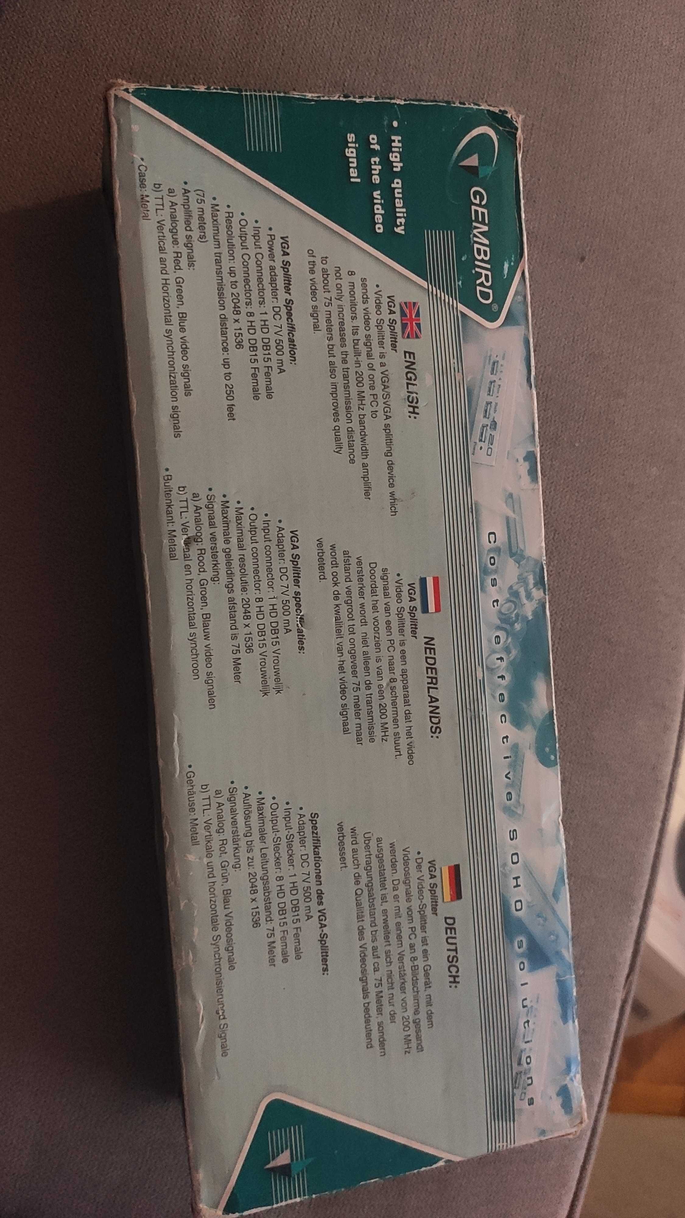 Przełącznik Splitter Gembird GVS128 VGA (8)