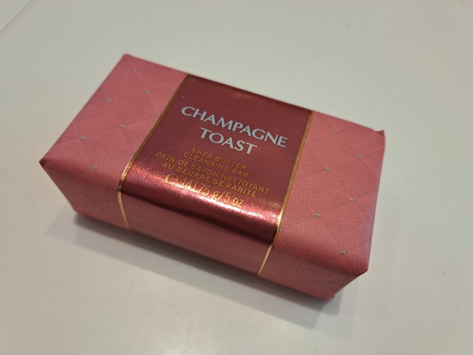 Bath and Body Works,  Champagne Toast,  mydło do rąk
