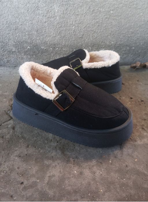 Легкі утеплені лофери- уггі