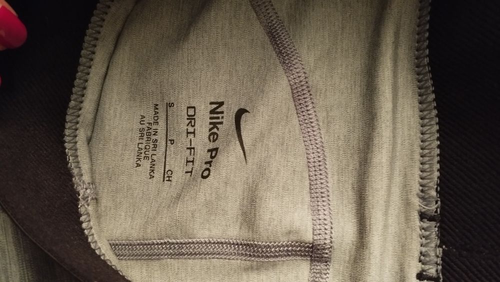 Calções Nike Pro S cinzentos