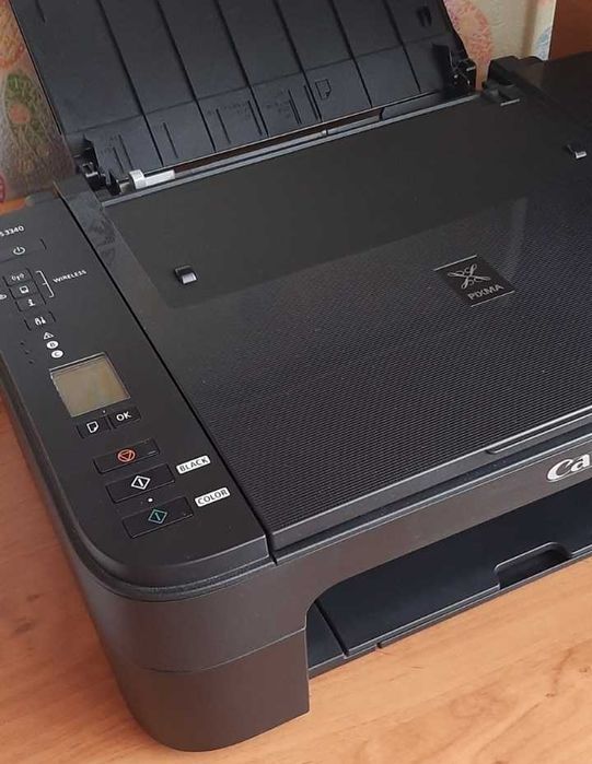 МФУ цветной печати Canon PIXMA TS3340 с WiFi .