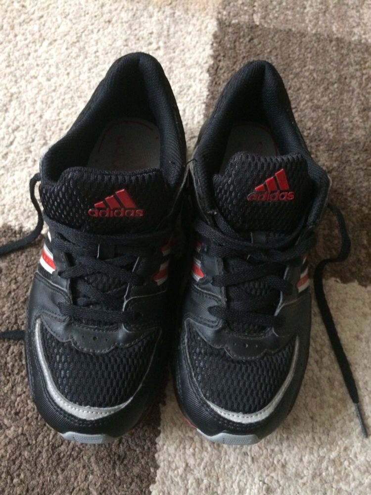 Buty adidas dla chłopca