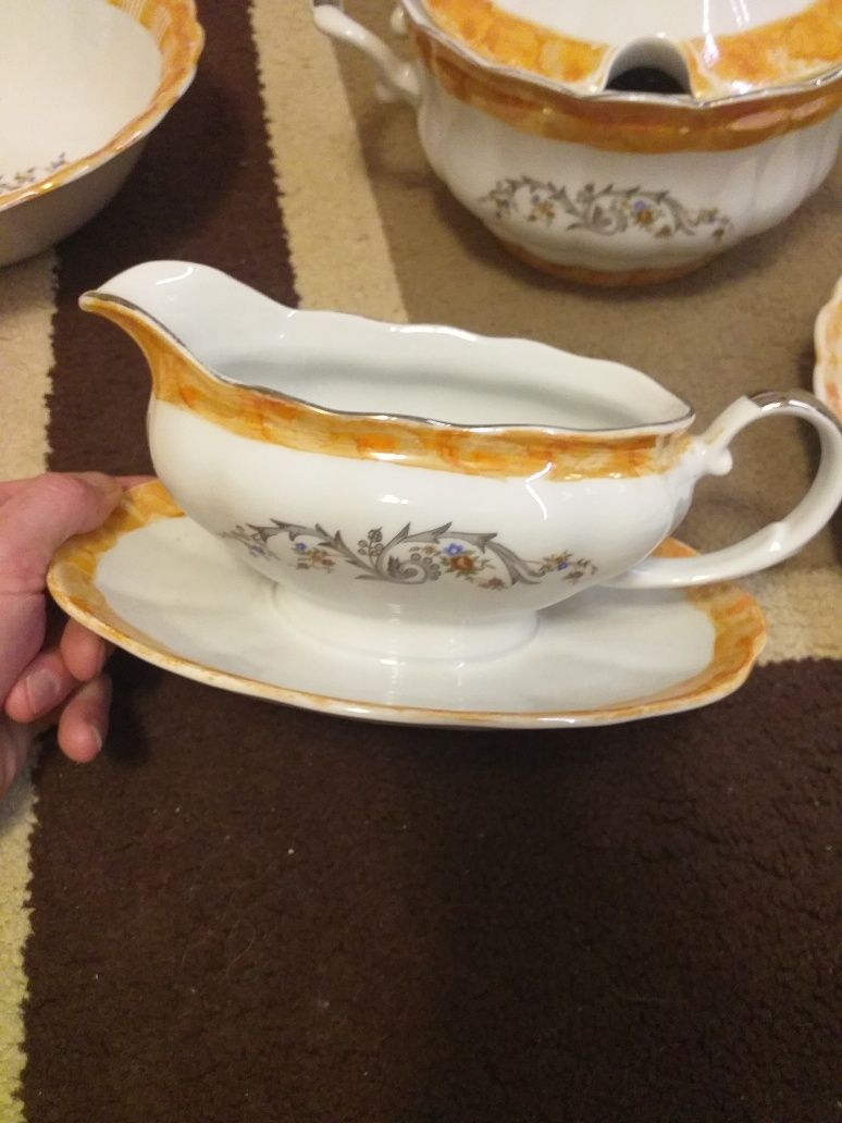 Serwis obiadowy porcelana Wałbrzych