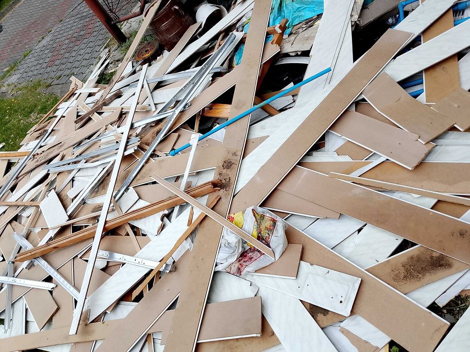 Oddam panele oraz podłogę drewnianą za darmo