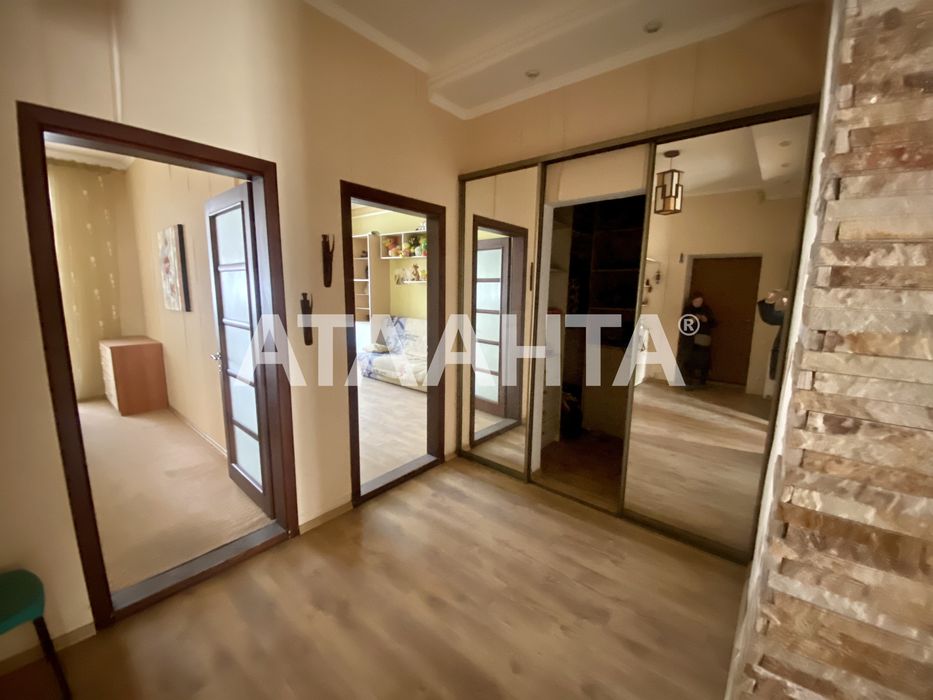 3 комн квартира с ремонтом Черемушки Хвойный пер Малиновского