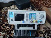 Двух канальный генератор сигналов JDS 6600 15М  15 МГц
