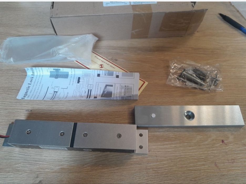 Zamek elektromagnetyczny 280kg