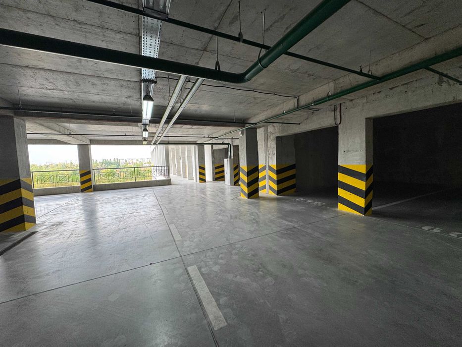 Продам паркомісце Жк Нова Англія, Максимовича