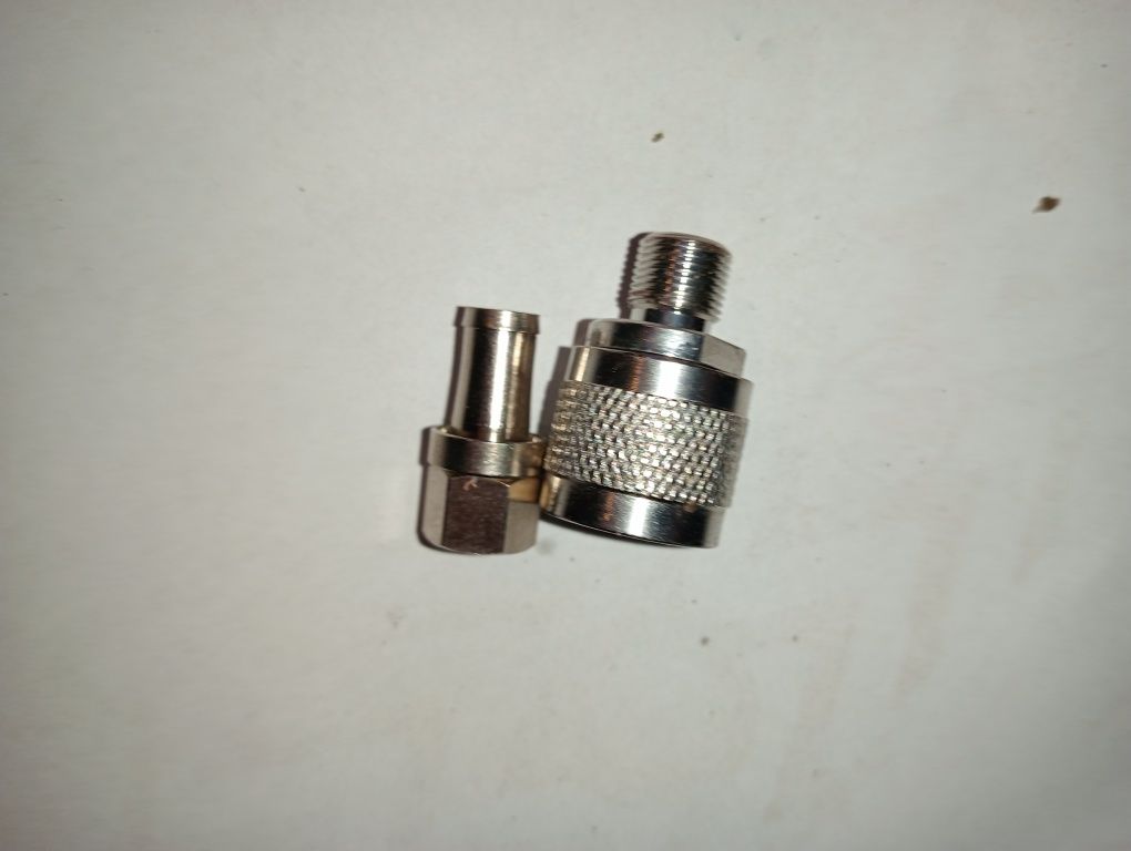 Adapter N-WTYK / F-GNIAZDO do Repeater'ów GSM + końcówka do zaciskania