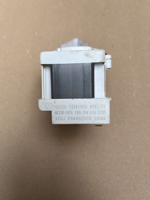 Зливний насос (помпа) 132611910 для пральної машини