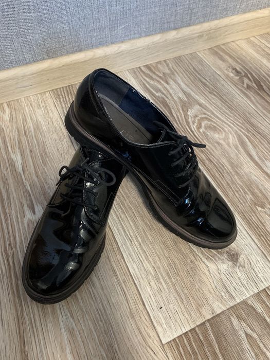 Туфлі/Оксфорди Tamaris.