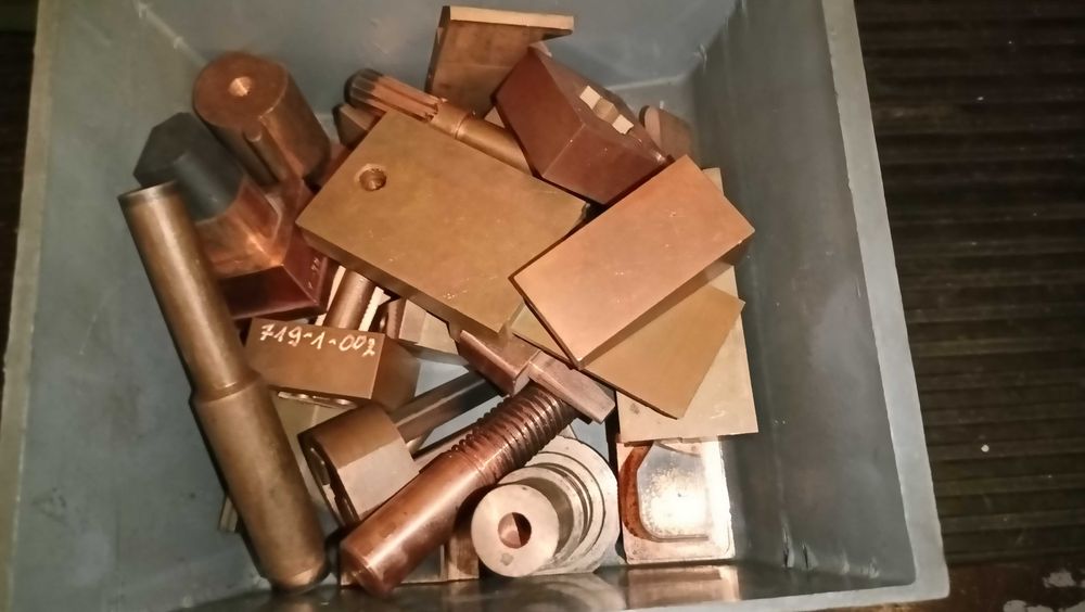 Elektrody miedź Cu miedziane do drążenia wgłębnego