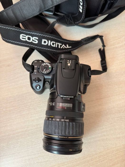 Продам фотоаппарат Canon EOS400D DS126151