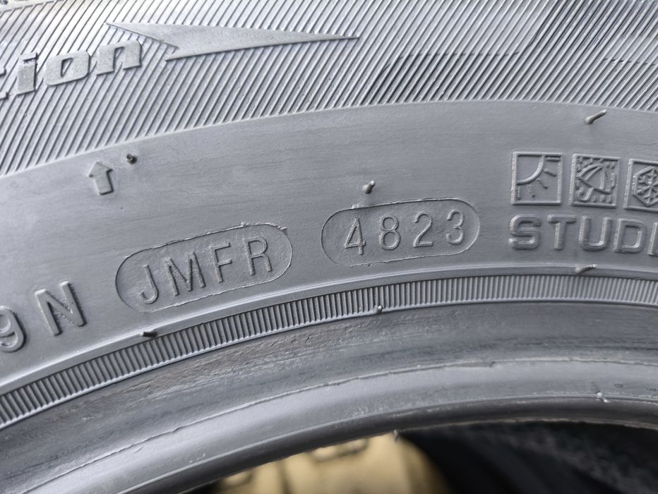 195/65/15 Nexen Nblue 4Season KOMPLET