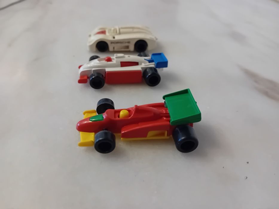 Conjunto de 3 Carrinhos em Plástico Antigos