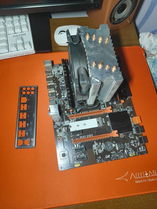 Полный комплект на Xeon E5-2650 v3