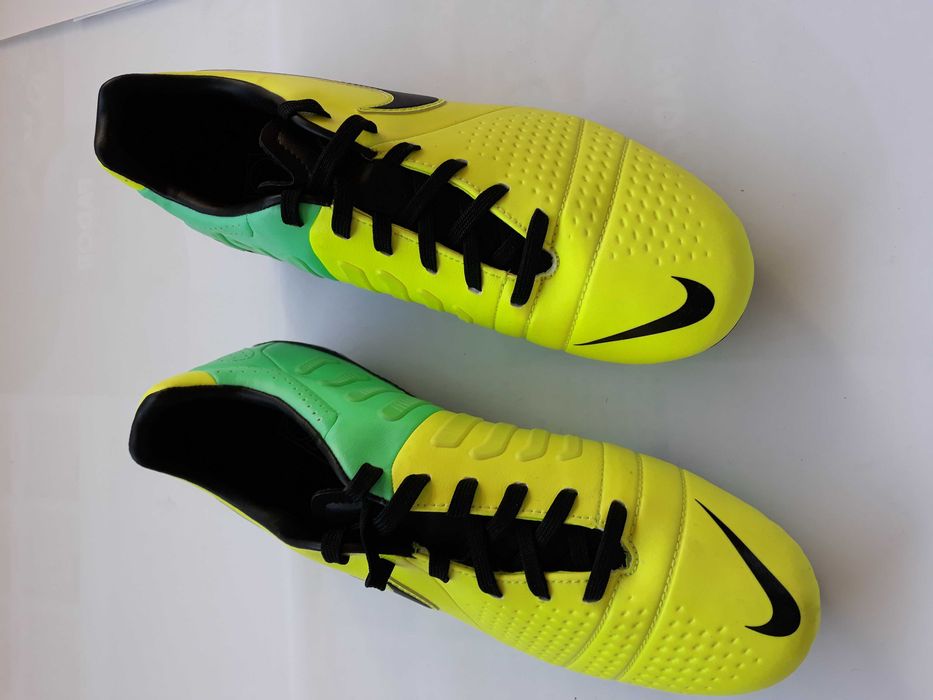 Chuteiras Futebol Nike Tiempo Nat LTR FG - para o n.º 39