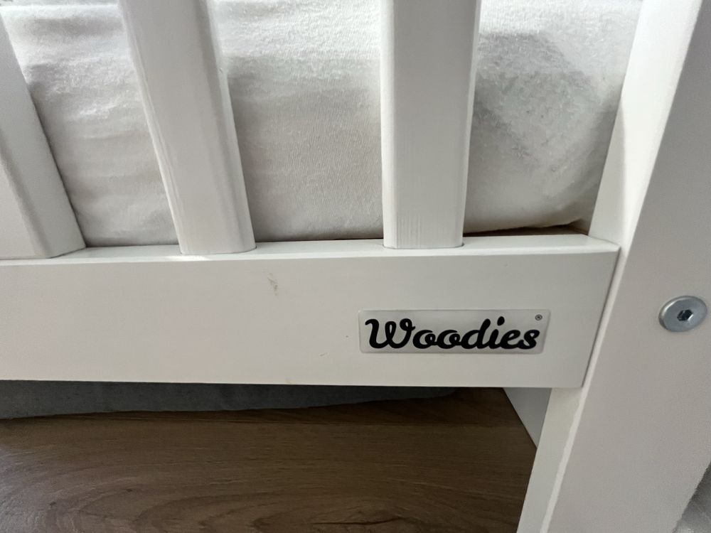 Łózeczko Woodies + materac + kolderka + posciel