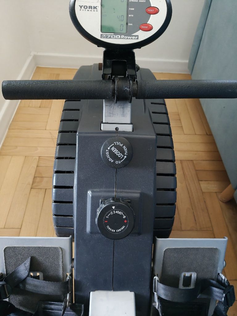 Wioślarz/Trenażer York R700 Rowing Machine