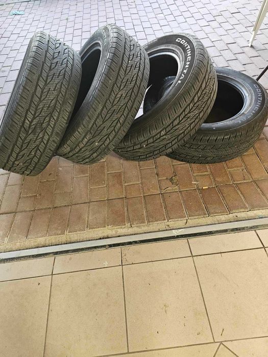 245/60 R 18 105T Continental