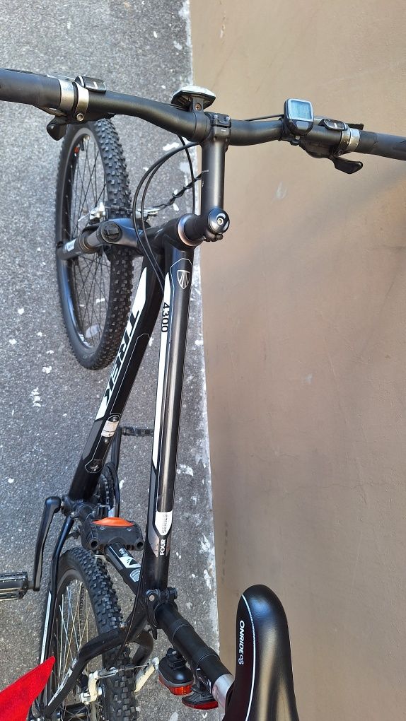 Велосипед Trek 4300