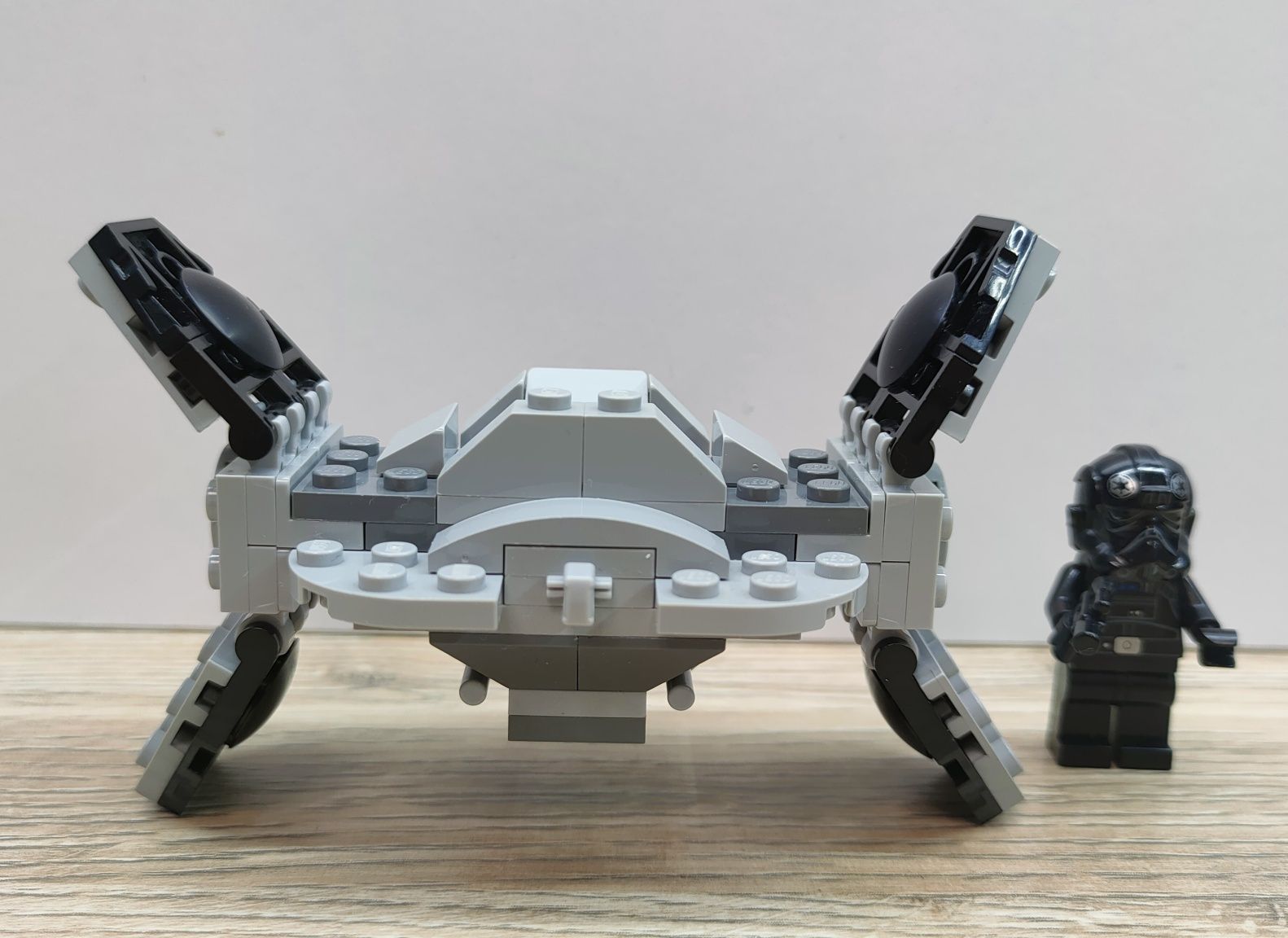 LEGO 75128 Star Wars - TIE Advanced Prototype