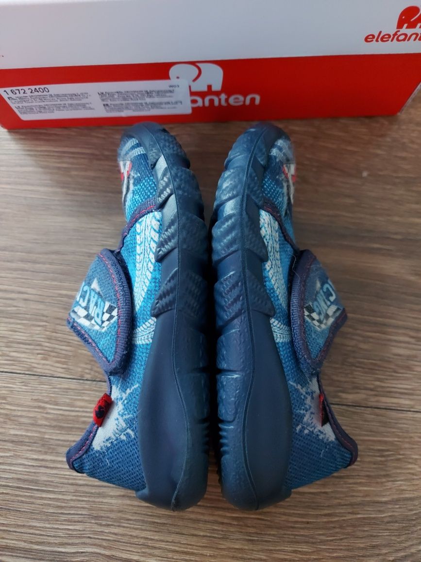 Kapcie 26 Elefanten 17cm Super Stan