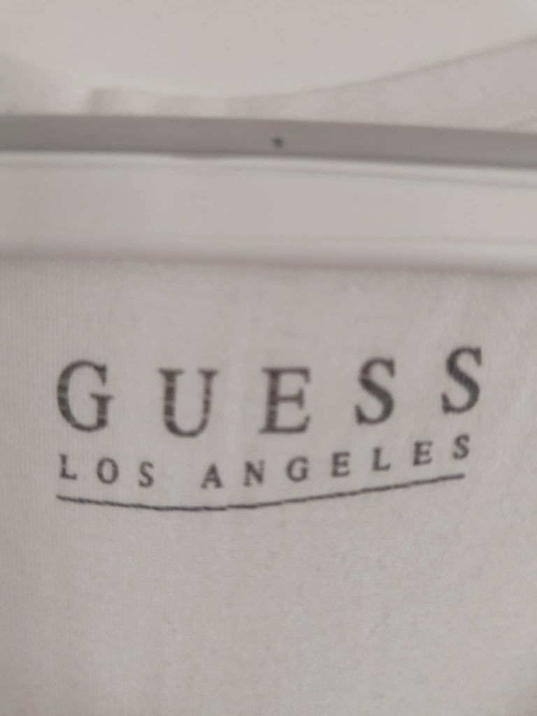 T-shirt Guess damski