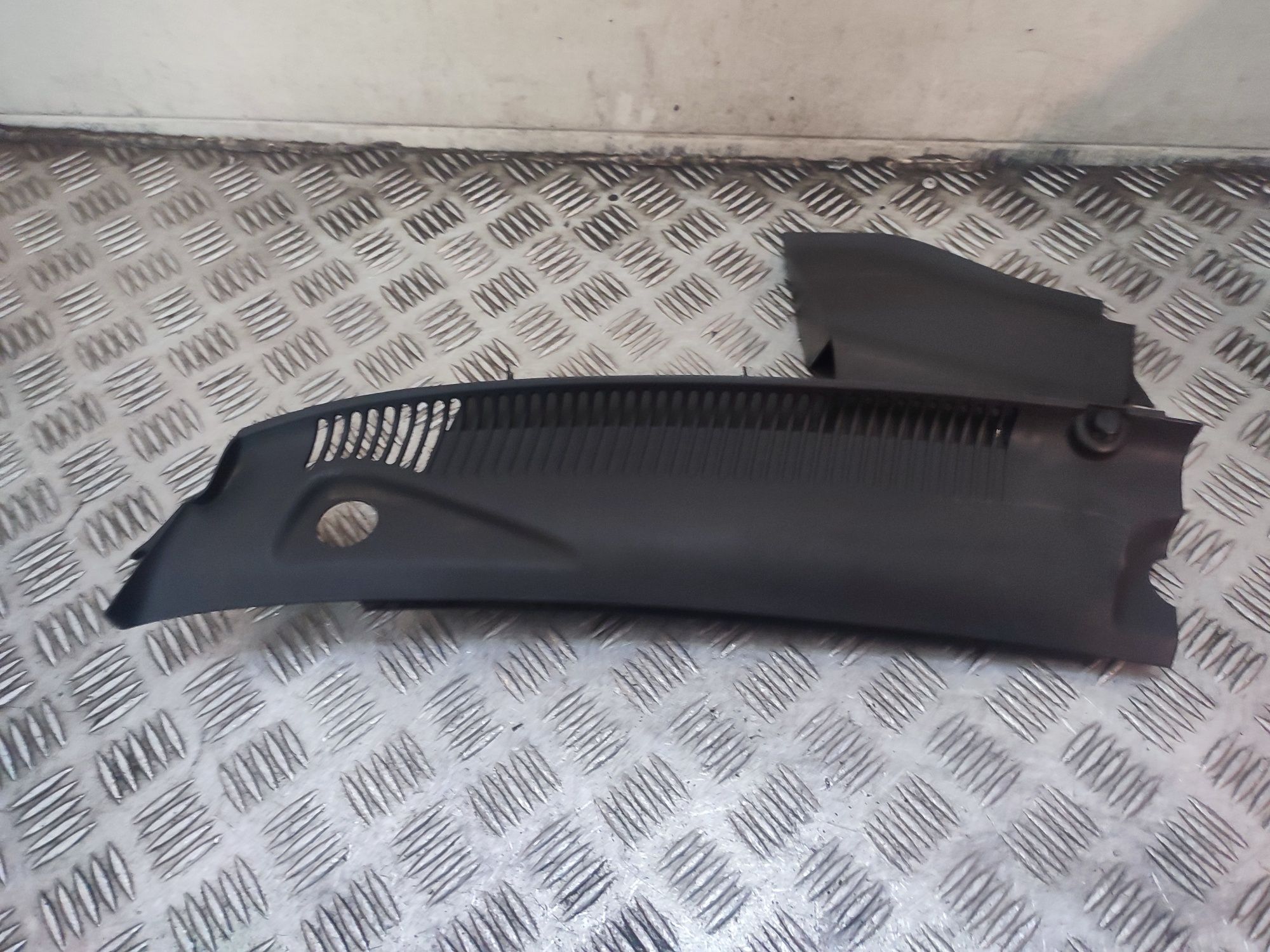 Opel Corsa C podszybie lewe