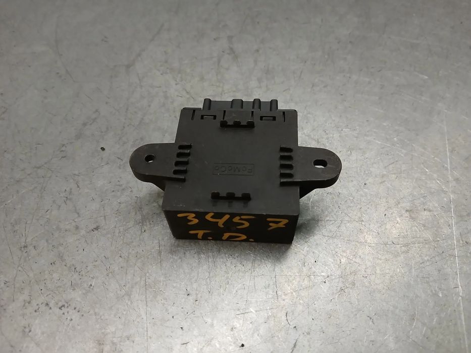 Módulo porta trás direito FORD Puma (J2K, CF7)