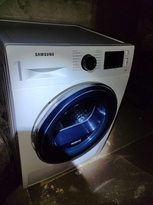 Сушильна машина SAMSUNG DV90K6000CW  Heatpump 9 кг