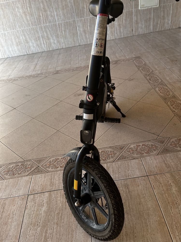 Bicicleta Elétrica UrbanGlide