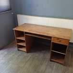 Biurko z litego drewna sosnowego Ikea