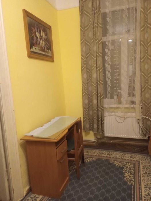 Здається в оренду квартира вул Декарта