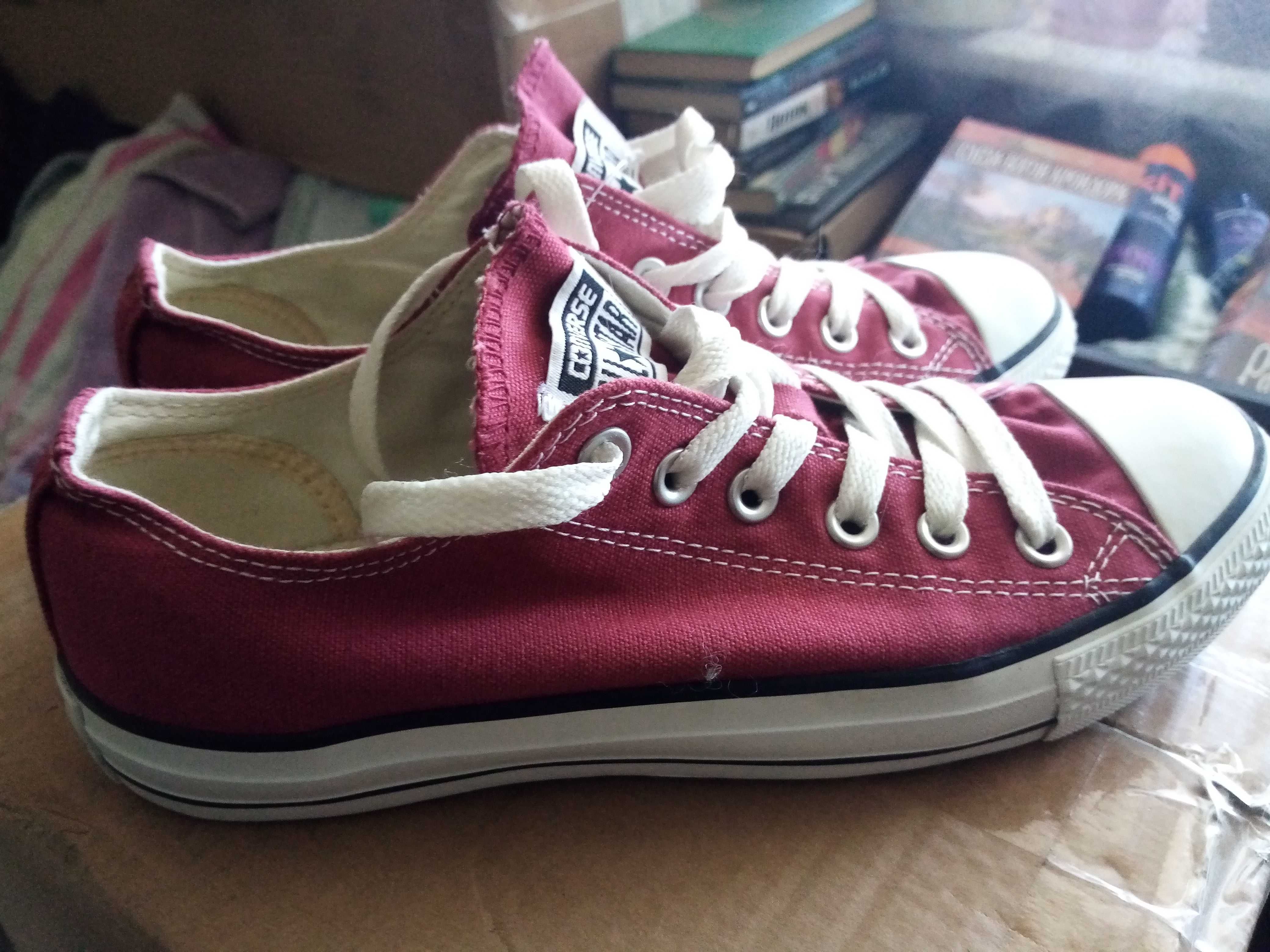 Convers All Star Chuck Tailor Low в кольорі «Burgundy» (оригінал)