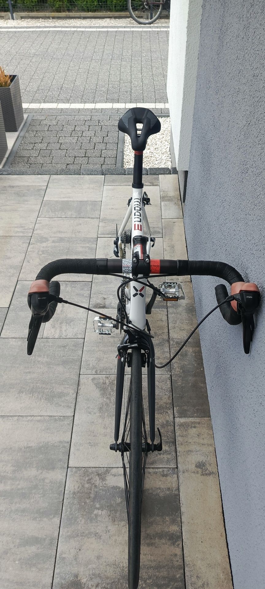 Rower szosowy btwin T3 jak nowy