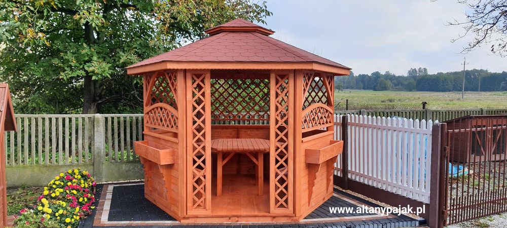 Altana drewniana ogrodowa sześciokątna altanka zadaszenie wiata garaż