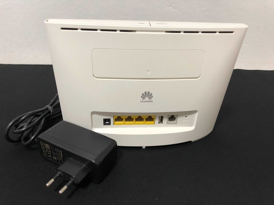 Router Huawei B525s-23a bez simloka PLAY