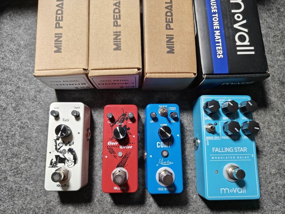 Педалі Ефектів Distortion, Overdrive, Delay, Chorus