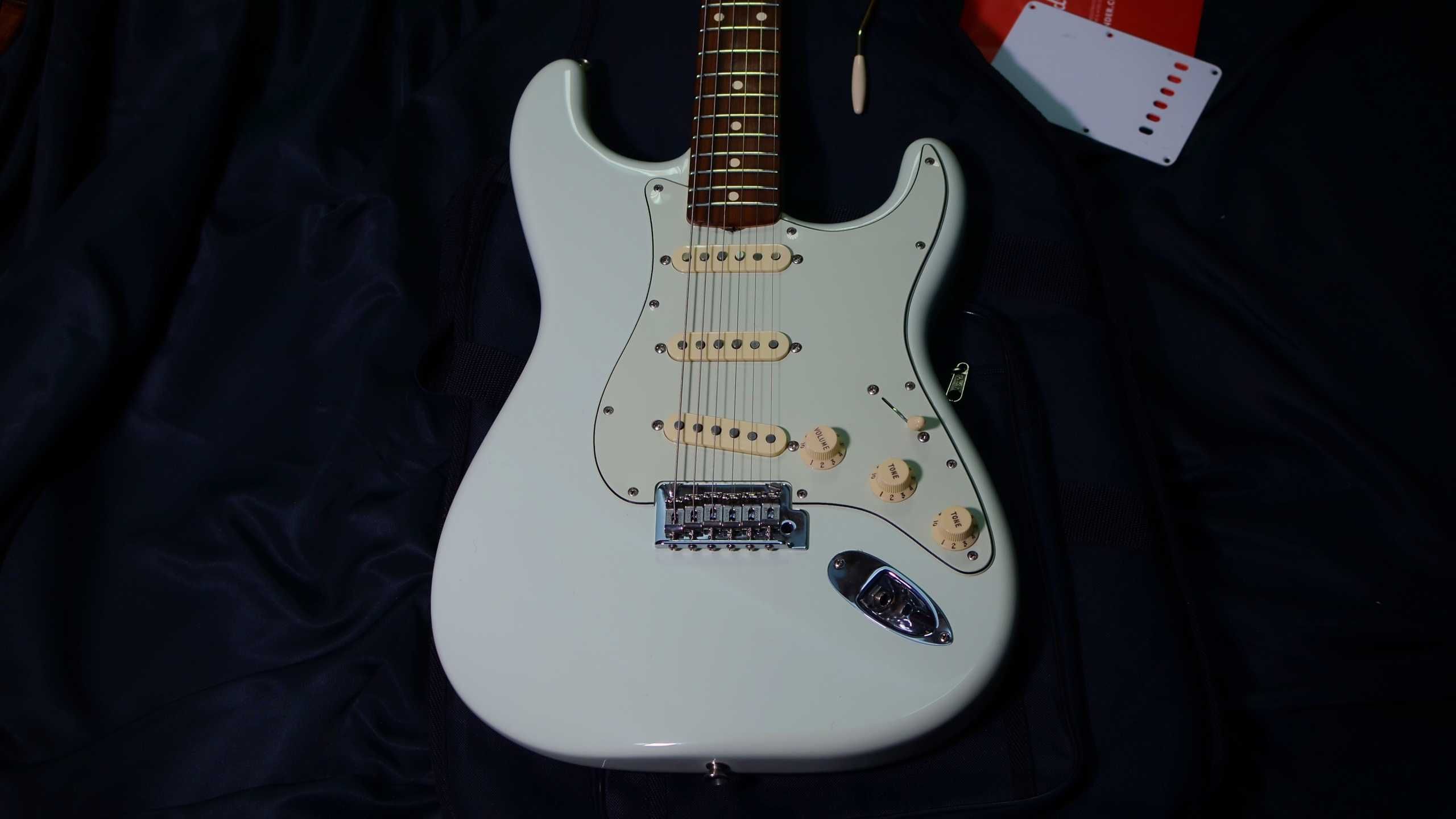 FENDER STRATOCASTER CLASSIC PLAYER 60s Sonic Blue, gitara elektryczna