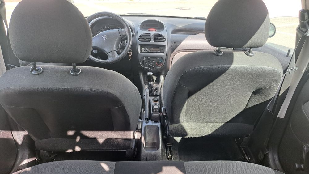 Peugeot 206  do ano 2006/08 excelente estado