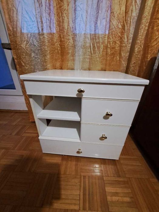 Szafka RTv i komoda biała - komplet