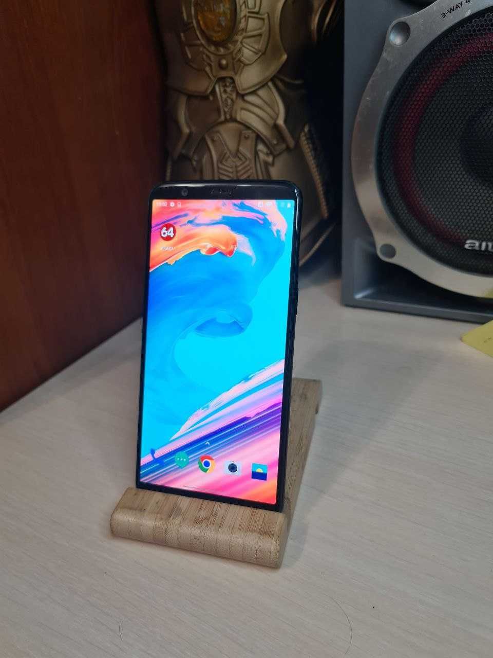 Смартфон OnePlus 5T | 6/64GB | Чорний| Android 10, SupserAmoled 2xSIM